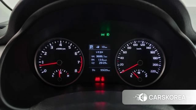 Kia Stonic id 5048684 из Кореи 32