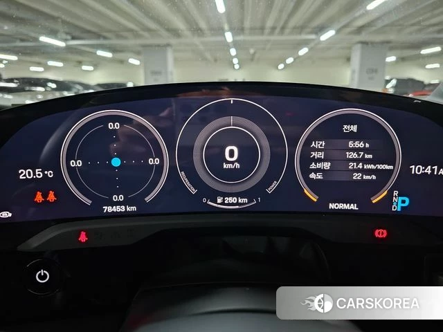 Porsche Taycan id 4997244 из Кореи 16