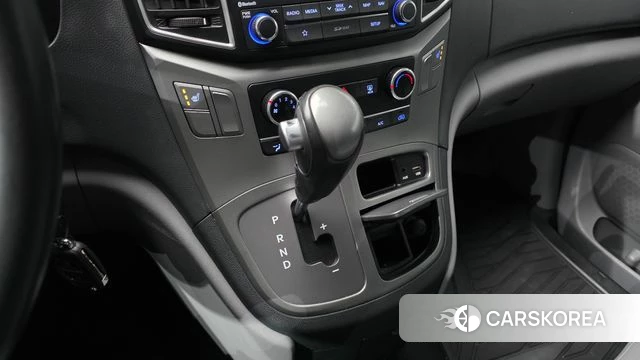 Hyundai The New Grand Starex id 5041742 из Кореи 28