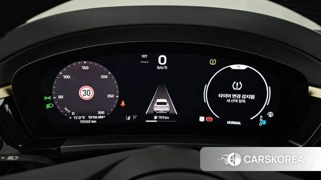 Porsche Makan EV id 4980164 из Кореи 18