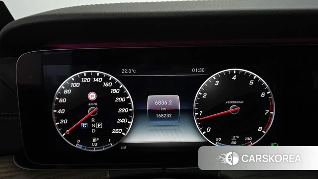 Mercedes-Benz E-Class W213 id 4983033 из Кореи 18