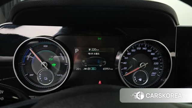 Hyundai The New Grandeur IG Hybrid id 5013336 из Кореи 18