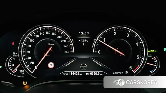 BMW 5 Series (G30) id 4988565 из Кореи 18