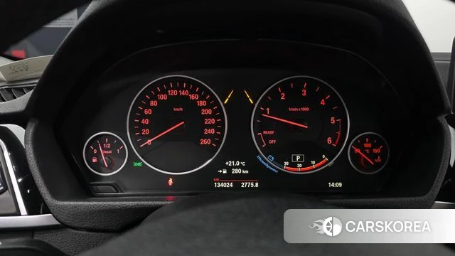 BMW 3 Series (F30) id 4988531 из Кореи 18