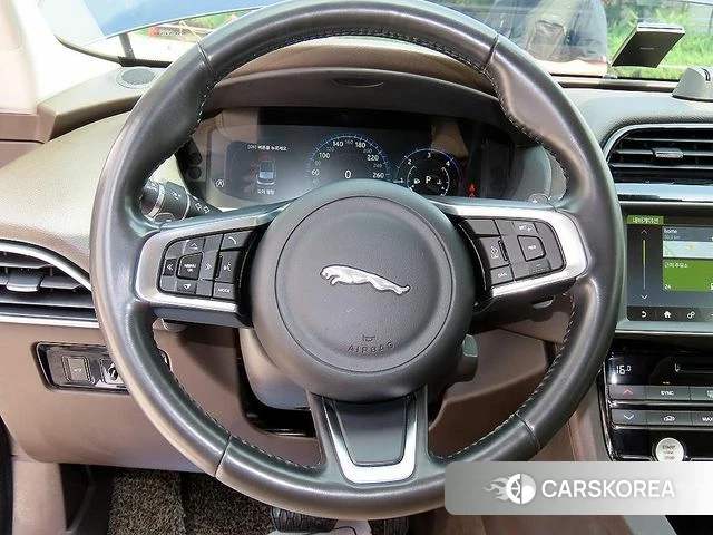 Jaguar F-PACE id 4638356 из Кореи 18
