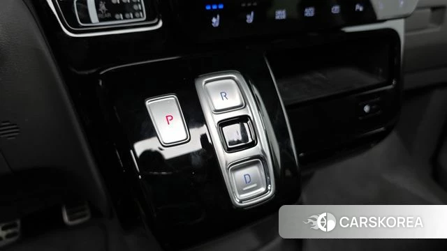 Hyundai Staria id 4683056 из Кореи 36