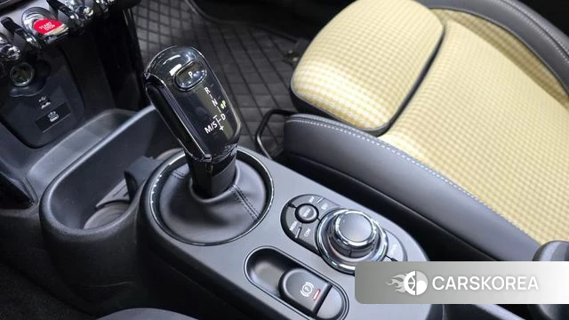 Mini Cooper S id 5046927 из Кореи 30