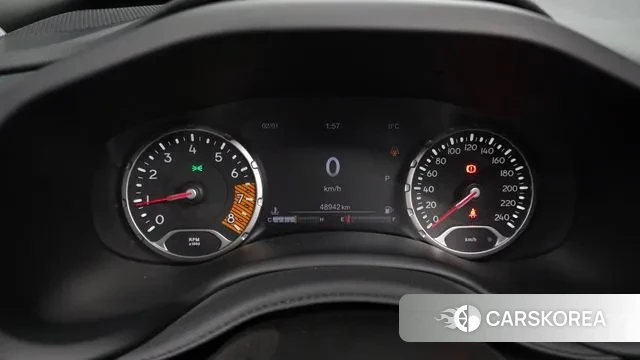 Jeep Renegade id 3539636 из Кореи 18