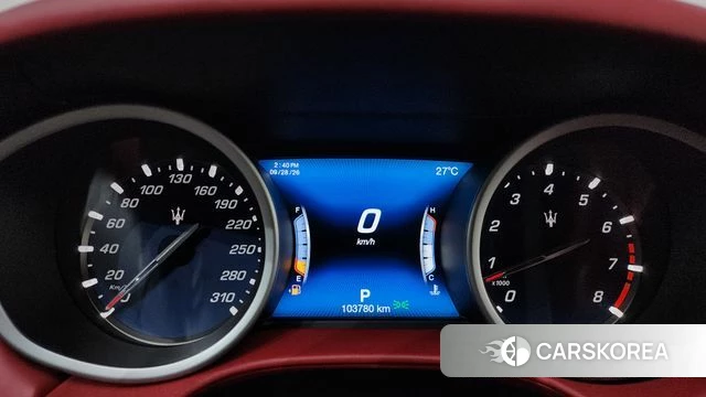 Maserati Ghibli id 4918989 из Кореи 30