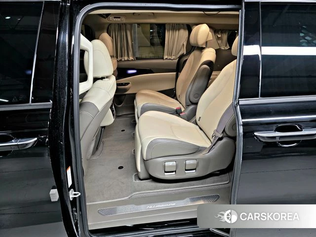 Kia Carnival 4th generation id 4981131 из Кореи 18