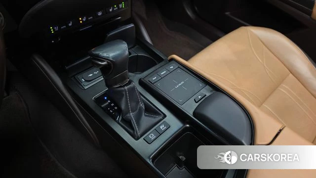 Lexus ES300h 7th generation id 5023816 из Кореи 32