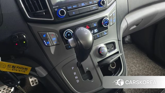 Hyundai The New Grand Starex id 4785737 из Кореи 32