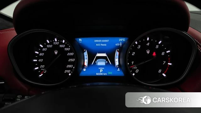 Maserati Levante id 4906711 из Кореи 39
