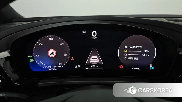 Porsche Makan EV id 4279892 из Кореи 18