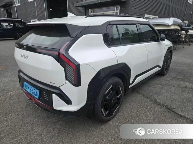 Kia EV3 id 4892996 из Кореи 18