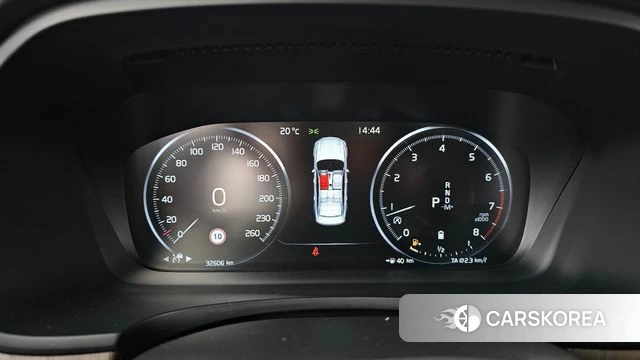 Volvo S90 id 5003411 из Кореи 34