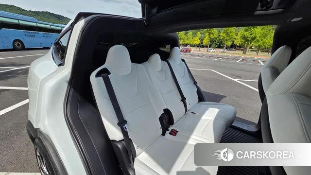 Tesla Model X id 4965284 из Кореи 10