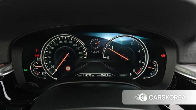 BMW 5 Series (G30) id 4967950 из Кореи 18