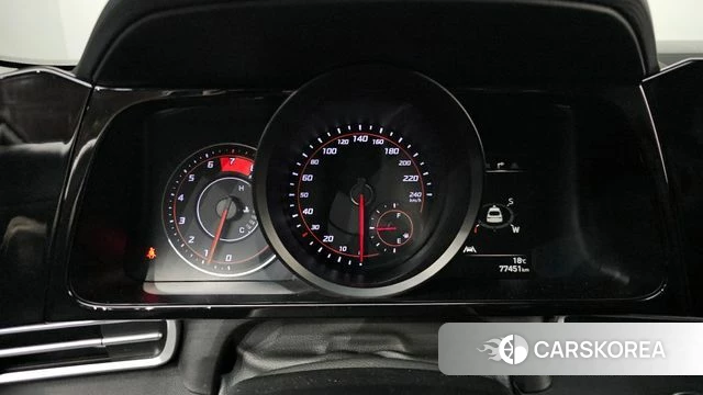 Hyundai Avante (CN7) id 3915099 из Кореи 18