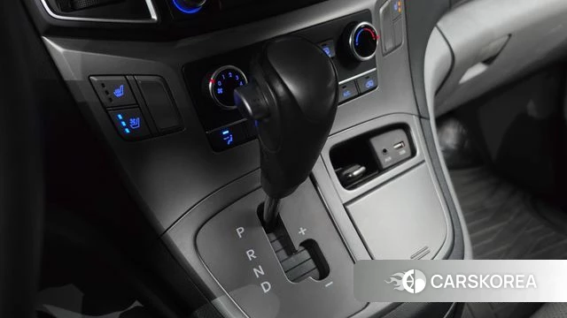 Hyundai The New Grand Starex id 4967131 из Кореи 29