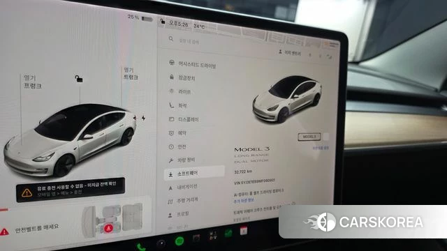 Tesla Model 3 id 4758811 из Кореи 31