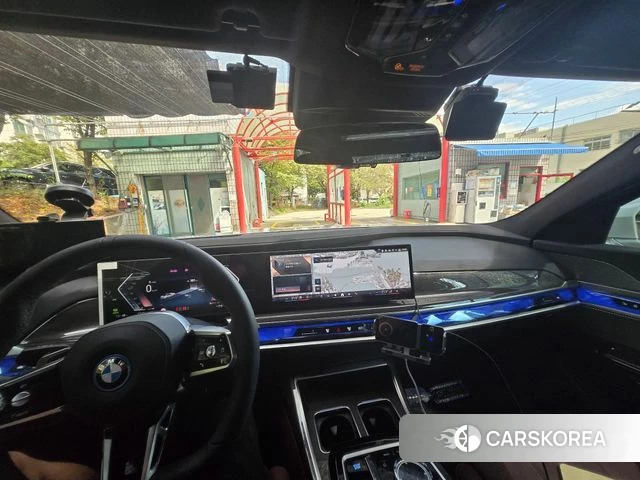 BMW i7 (G70) id 4920973 из Кореи 8