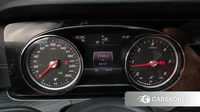 Mercedes-Benz E-Class W213 id 4982817 из Кореи 32