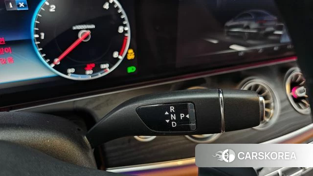 Mercedes-Benz E-Class W213 id 4604726 из Кореи 31
