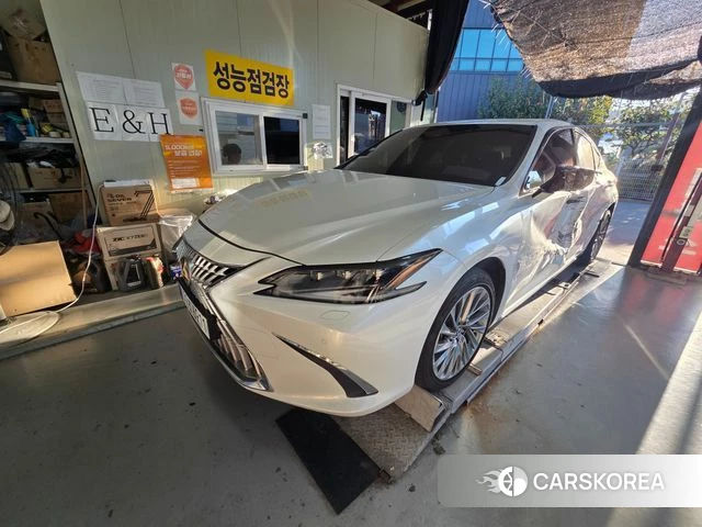 Lexus ES300h 7th generation id 4957378 из Кореи 18