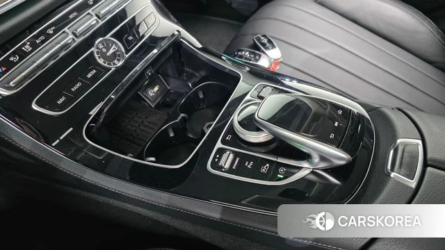 Mercedes-Benz E-Class W213 id 4982737 из Кореи 28