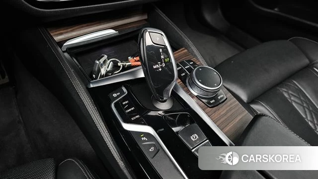 BMW 5 Series (G30) id 5029503 из Кореи 33