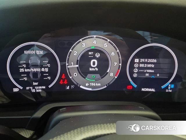 Porsche 911(992) id 4964102 из Кореи 18
