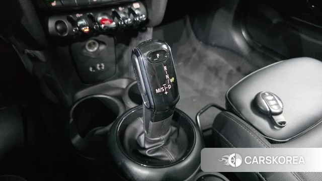 Mini Cooper D id 4944153 из Кореи 29