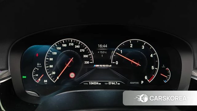 BMW 5 Series (G30) id 5018729 из Кореи 30