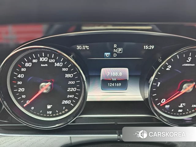 Mercedes-Benz E-Class W213 id 4923794 из Кореи 18