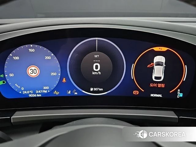 Porsche Makan EV id 4511113 из Кореи 18