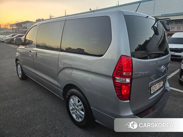 Hyundai The New Grand Starex id 4614550 из Кореи 18