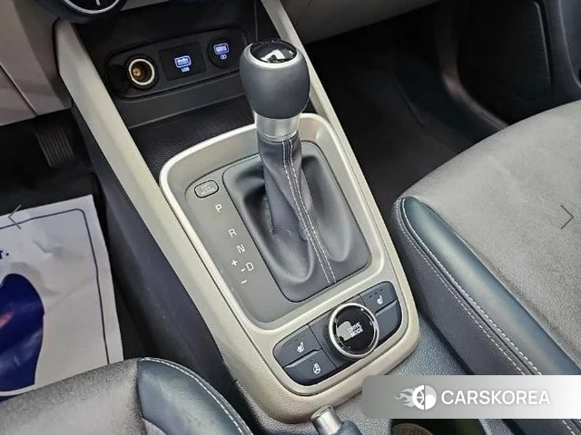 Hyundai Venue id 4998072 из Кореи 16