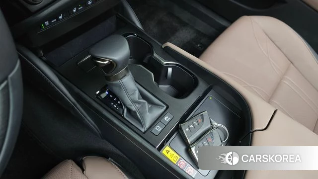 Lexus ES300h 7th generation id 5015603 из Кореи 29