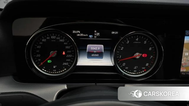 Mercedes-Benz E-Class W213 id 4978229 из Кореи 29