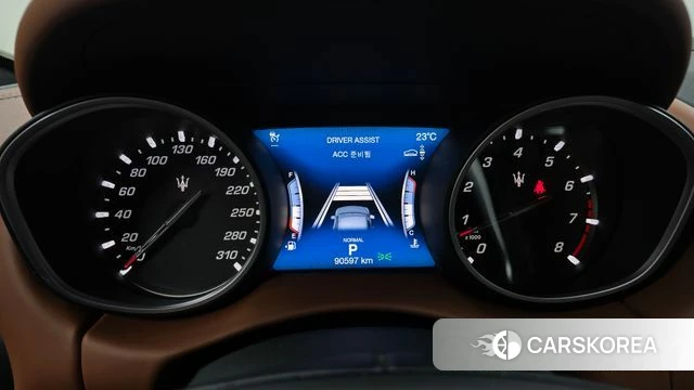 Maserati Levante id 4986918 из Кореи 31