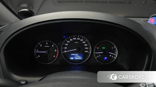 Hyundai The New Grand Starex id 4987814 из Кореи 18