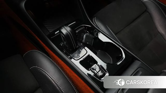 Volvo XC40 id 5042041 из Кореи 29