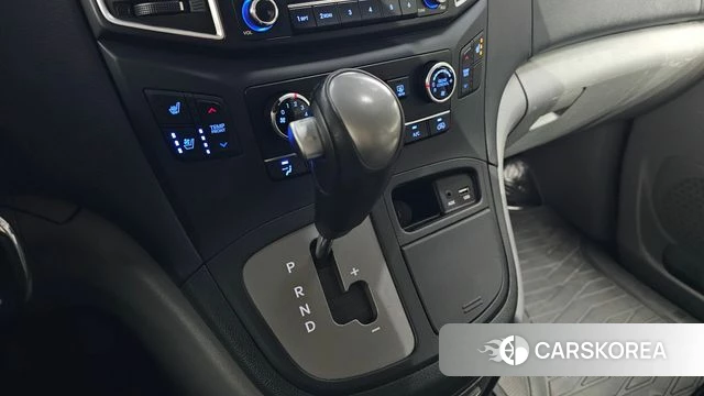 Hyundai The New Grand Starex id 4794651 из Кореи 28