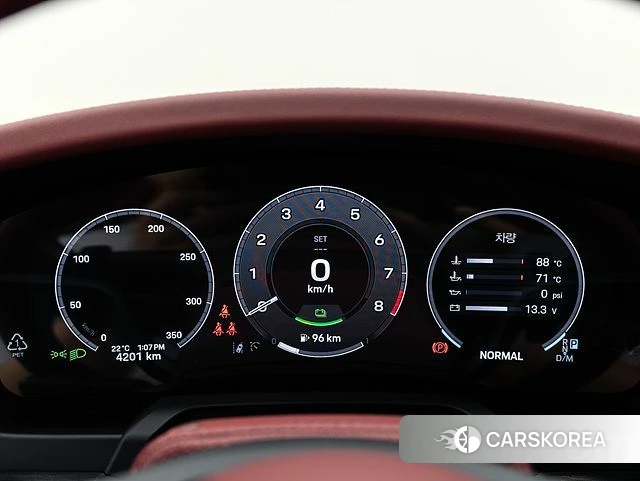 Porsche 911(992) id 5001611 из Кореи 18