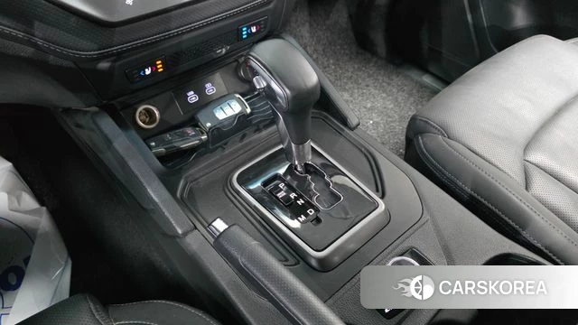 Ssangyong The New Rexton Sports Cannes id 5026966 из Кореи 29