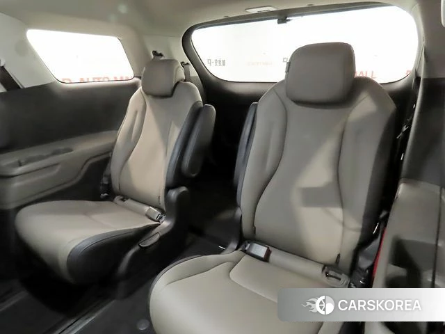 Kia The New Carnival 4th Generation id 5016144 из Кореи 18