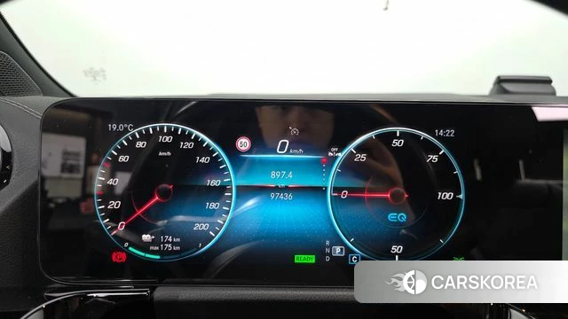 Mercedes-Benz EQA H243 id 4951308 из Кореи 18
