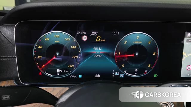 Mercedes-Benz E-Class W213 id 4661816 из Кореи 28