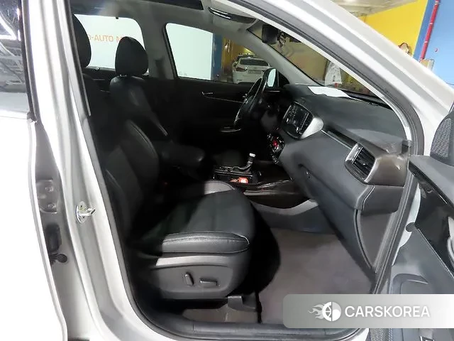 Kia The New Sorento id 3330458 из Кореи 18